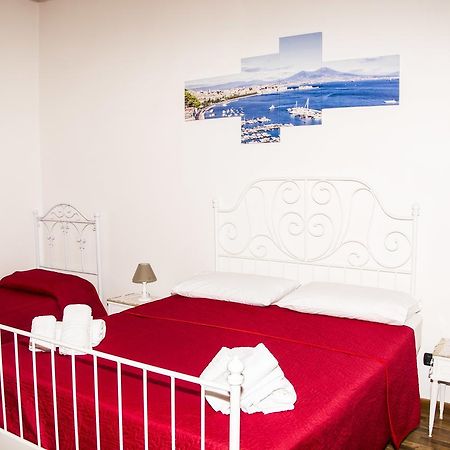O' Sole E' Napule Bed & Breakfast Napoli Bagian luar foto